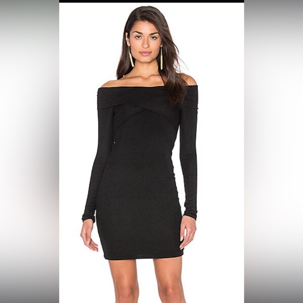 Splendid black ribbed dress, it’s like new and very cool